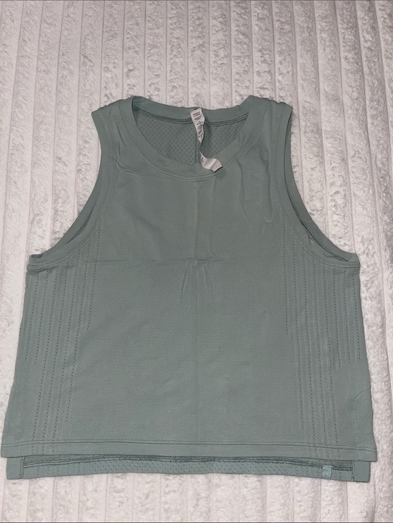 lululemon athletica Tops - Lululemon Train to Be Tank | Size 4